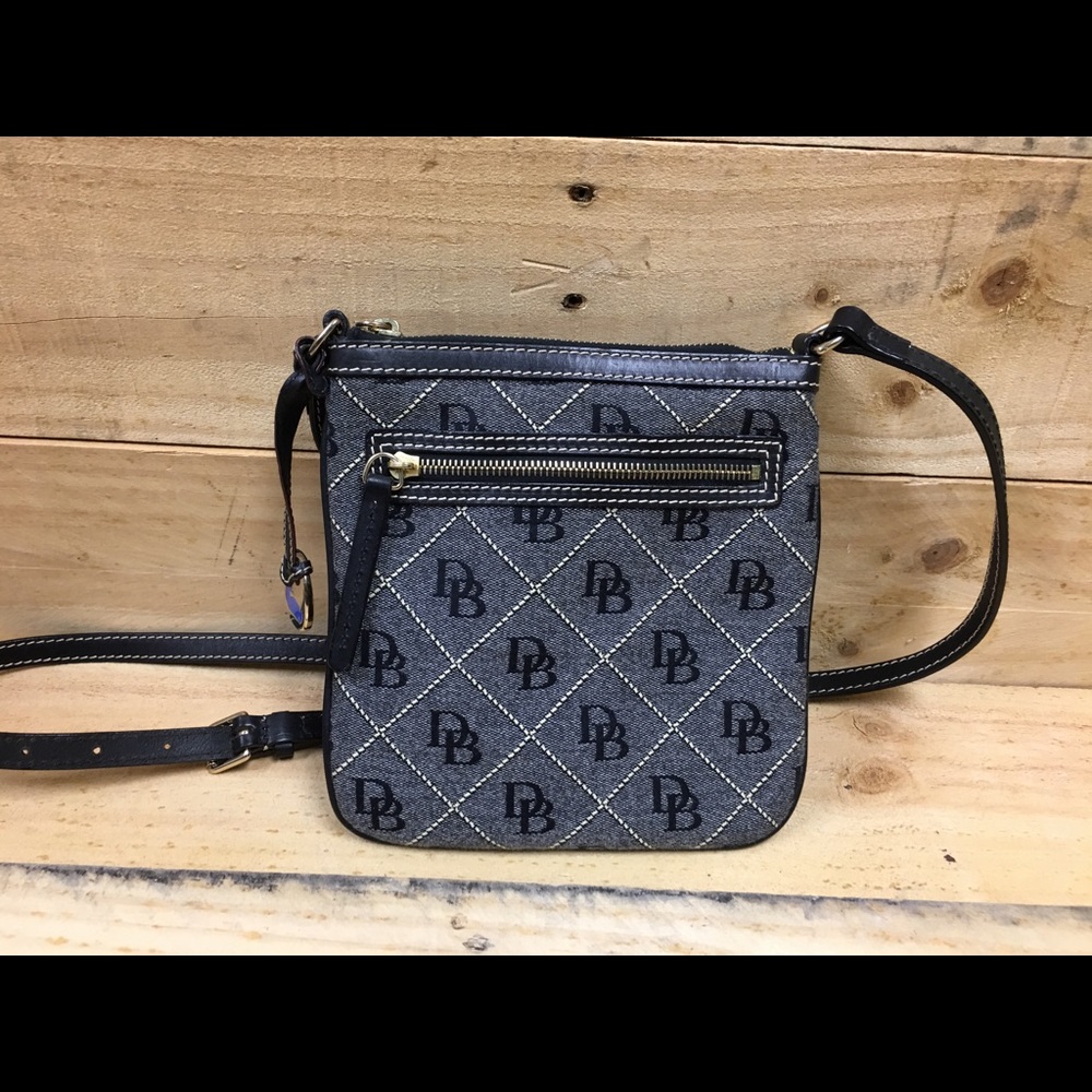 DOONEY BOURKE HANDBAG